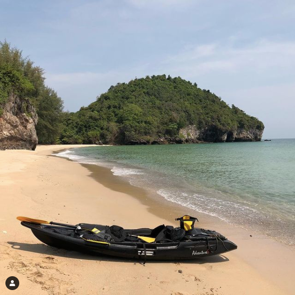 'KAAFU' Recycled Marine Plastic Single Seater Kayak Black ⚫♻️